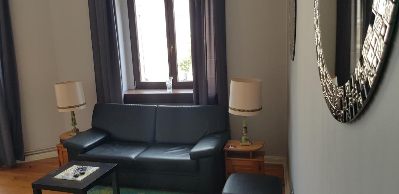 Stary Toruń Astronomiczny Apartament , Mieszkanie 2 Pokojowe. Parking. מראה חיצוני תמונה