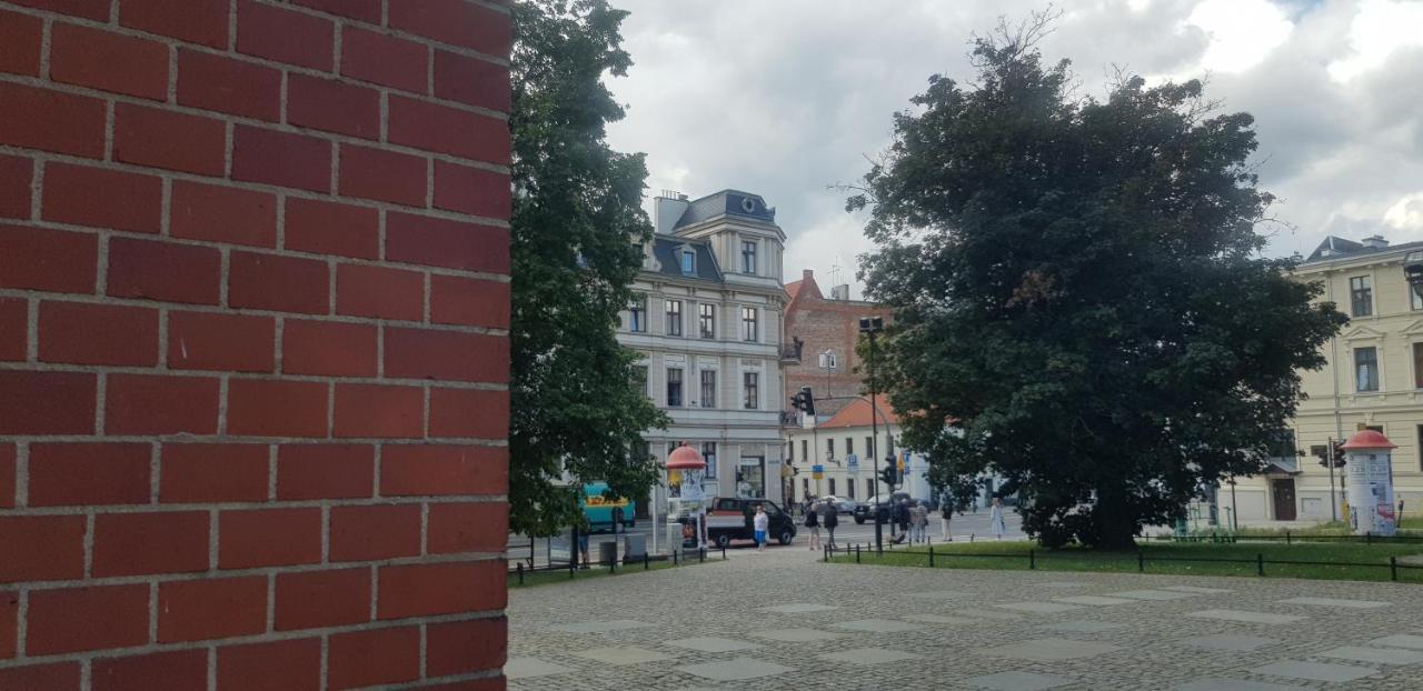 Stary Toruń Astronomiczny Apartament , Mieszkanie 2 Pokojowe. Parking. מראה חיצוני תמונה
