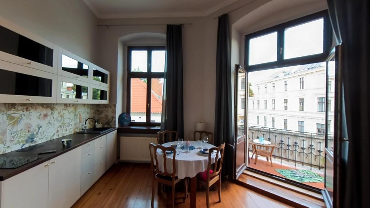 Stary Toruń Astronomiczny Apartament , Mieszkanie 2 Pokojowe. Parking. מראה חיצוני תמונה