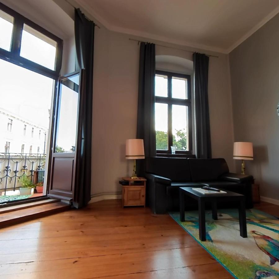 Stary Toruń Astronomiczny Apartament , Mieszkanie 2 Pokojowe. Parking. מראה חיצוני תמונה